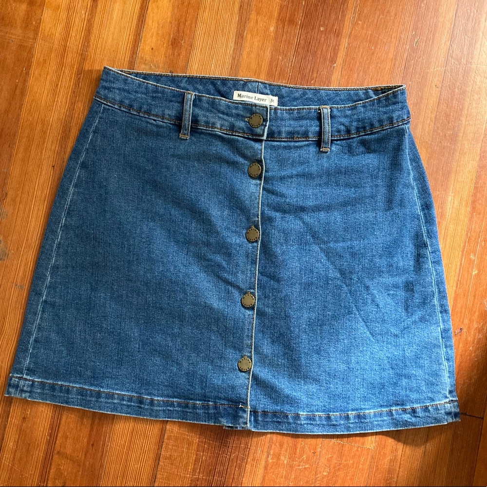 Marine Layer Retro Jean Skirt with Buttons. Size medium